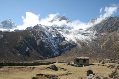 Farming lodge near Luza - Himalayas clipart