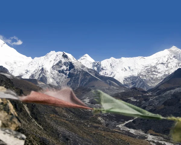 Молитовні прапори - Непал — стокове фото