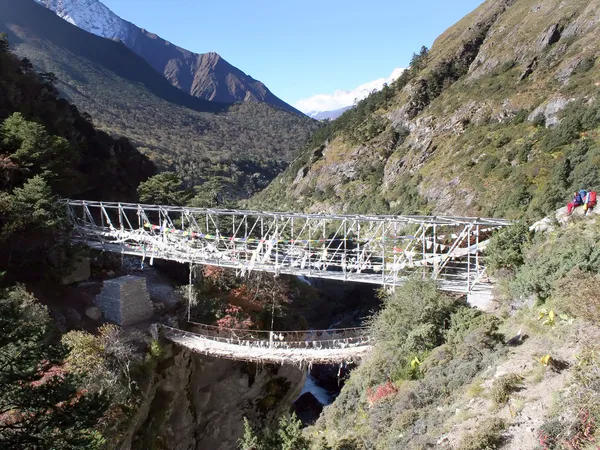 Hängebrücke - Nepal — Stockfoto