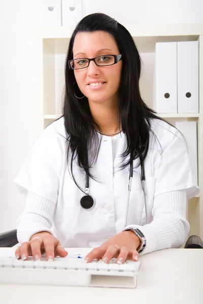 Beautiful young doctor — Stock Photo, Image
