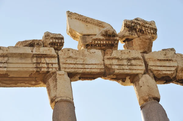 Стародавнього римського храму — стокове фото