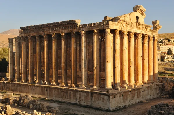 Antika romerska templet — Stockfoto