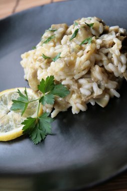 ENGİNARLI risotto