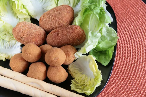 Stock image Mixed plate of fried appetizers