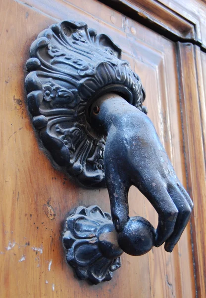 A doorknocker — Stock Photo, Image