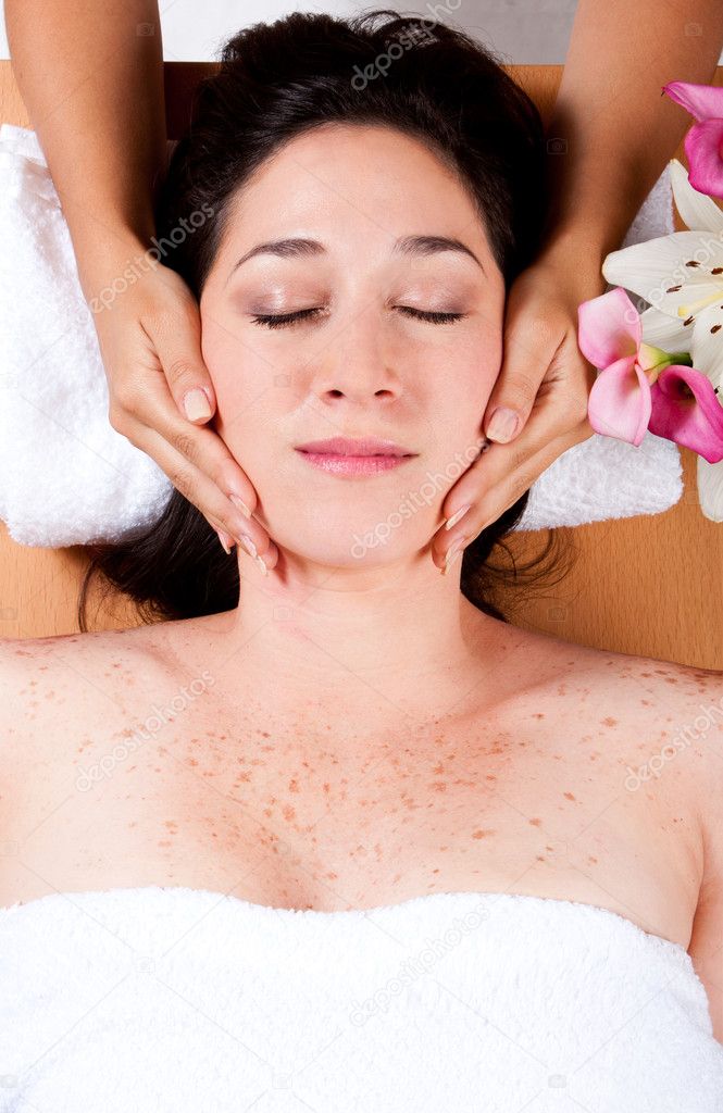 Luxury facial massage