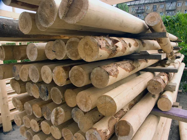 Postes de madera. pila — Foto de Stock