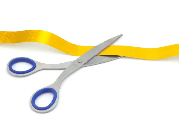 Scissors cut the ribbon — Stock Photo, Image