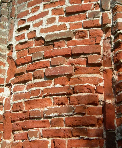 Fragmento de pared de ladrillo viejo . — Foto de Stock