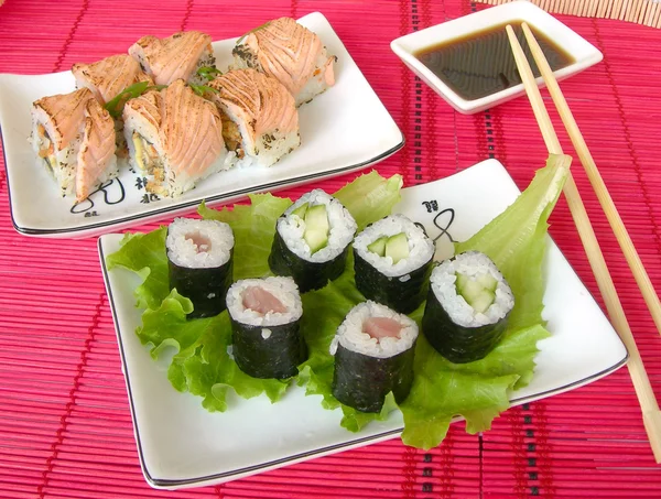 Sushi, rolky. — Stock fotografie