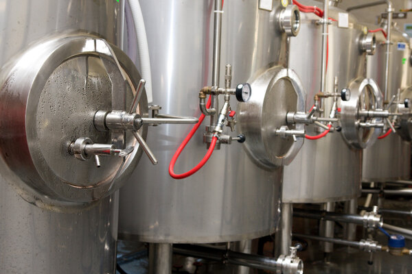 Современный интерьер пивоварни
