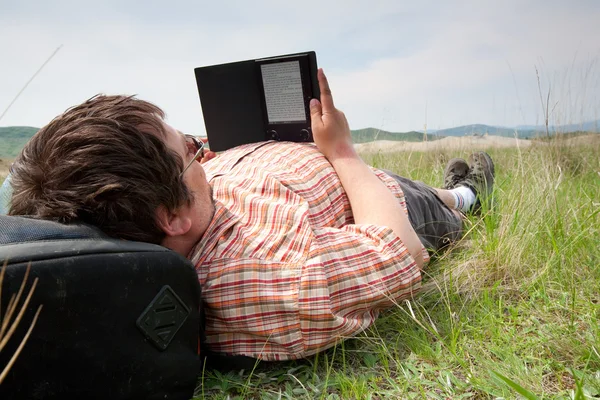 Man Reading — Stock Photo, Image