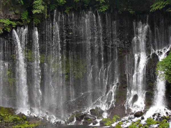日本の滝の白糸 — ストック写真