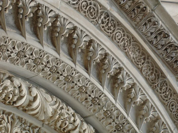 Detalhe de Archway da igreja velha de Chicago — Fotografia de Stock