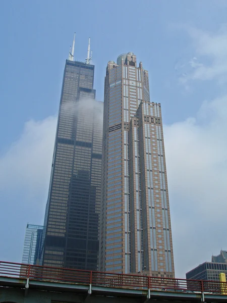 Věže v oblacích 2 — Stock fotografie