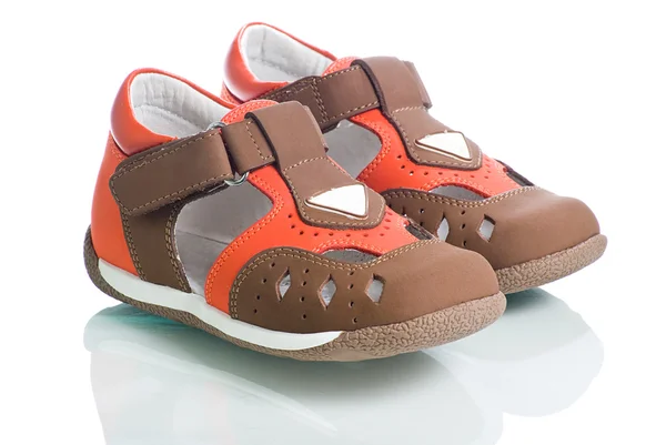 Zapatos de cuero para niños . — Foto de Stock