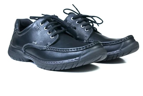 Нове чорне шкіряне взуття — стокове фото