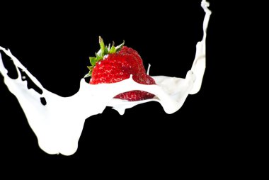 Strawberry Making A Splash clipart