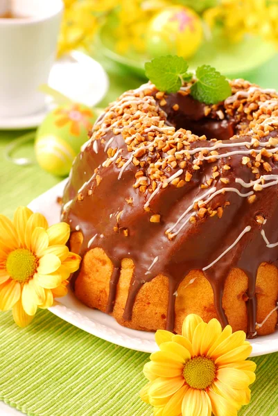 复活节巧克力圈蛋糕 — 图库照片