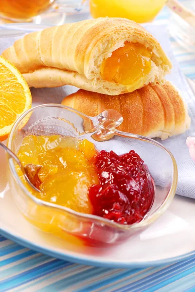 Croissant for breakfast — Stock Photo, Image