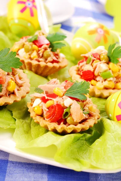 Tuna salad in tartlets for easter — Stock Photo, Image