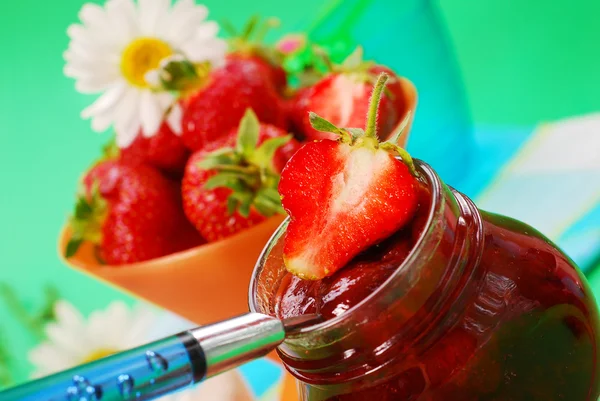 Home made strawberry confiture — Stock Photo, Image