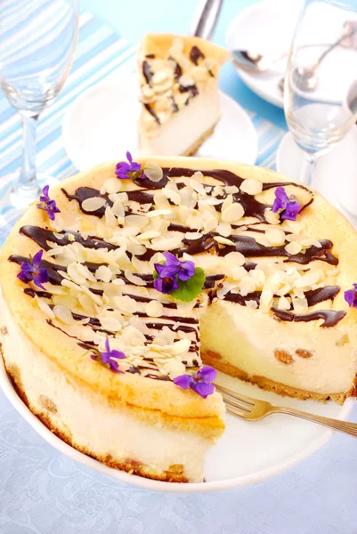 Cheesecake med mandel — Stockfoto