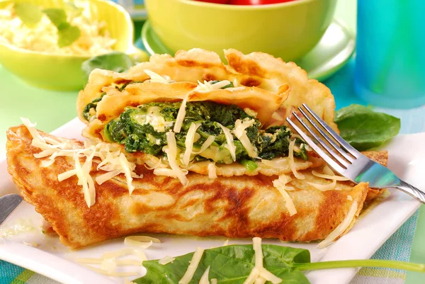 Pancakes with spinach — Stock Photo, Image