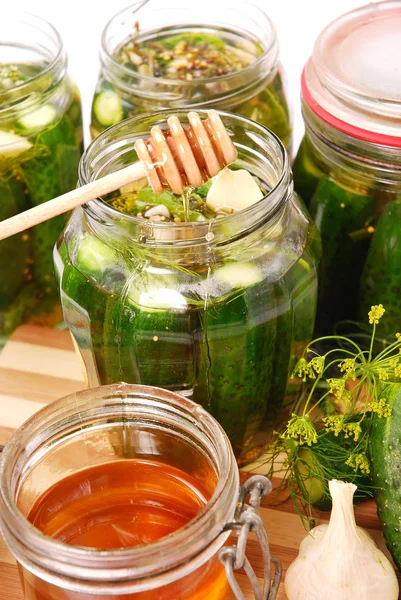 Pickled cucumbers with honey — Stock Photo, Image