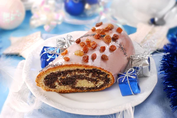 罂粟蛋糕有螺母的圣诞节 — 图库照片