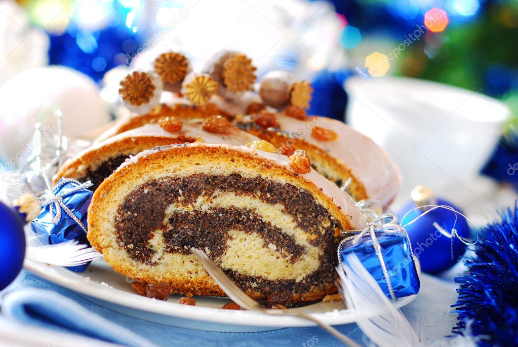 Poppy cake with nuts for christmas
