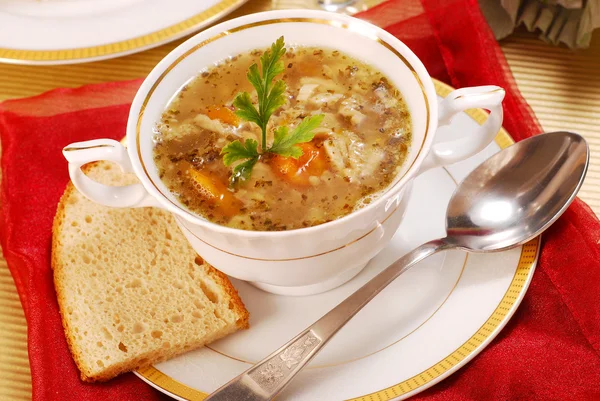 Tradycyjne flaki zupa (flaki) — Zdjęcie stockowe