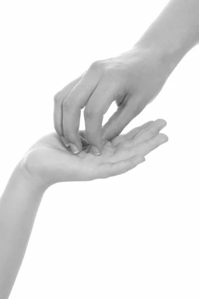 Jovem mulher e crianças menina handshake preto e branco isolado — Fotografia de Stock