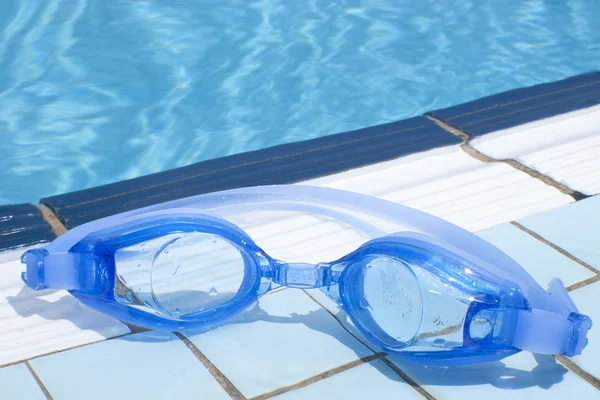 Óculos de cor azul — Fotografia de Stock