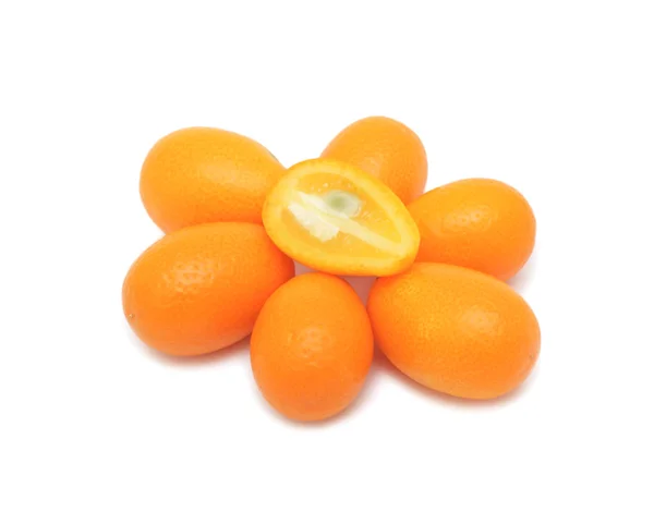 Kumquat, isolado — Fotografia de Stock