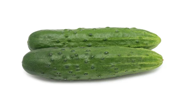 Komkommers, geïsoleerd — Stockfoto