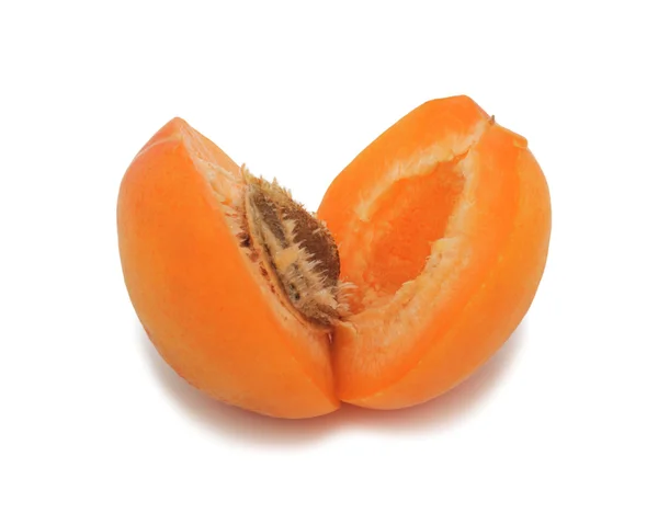Свіжий абрикос, ізольовані — стокове фото