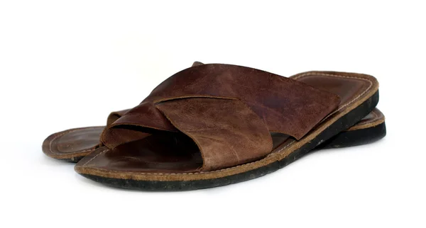 Oude versleten strand sandalen — Stockfoto