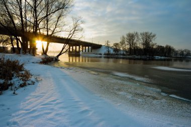 Sunrise kış Nehri