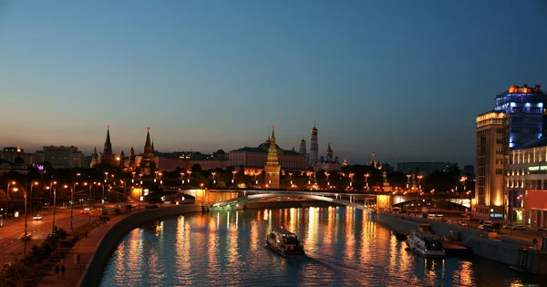 Nacht Moskou, het kremlin. — Stockfoto