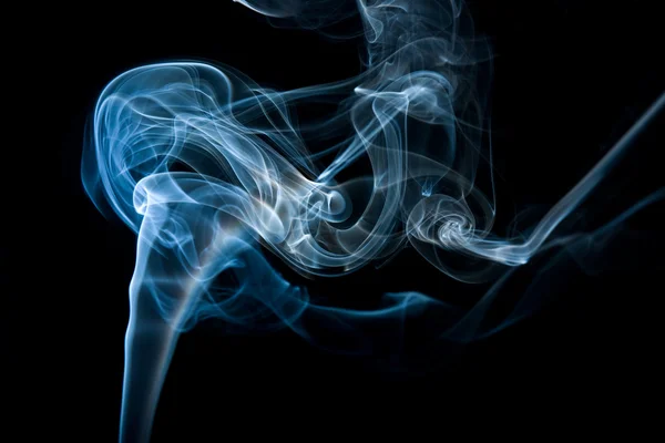 Donker blauwe rook, abstractie. — Stockfoto