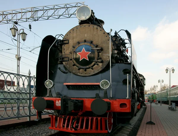 Antigua locomotora de vapor —  Fotos de Stock