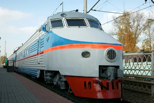 A locomotiva de alta velocidade — Fotografia de Stock