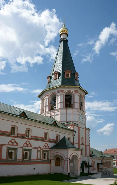 Monasterio de hombres antiguos en Rusia . —  Fotos de Stock