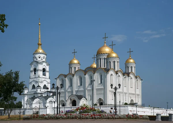 Chrám ve městě, vladimir, Rusko. — Stock fotografie
