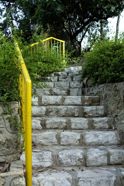 Каменная лестница — стоковое фото