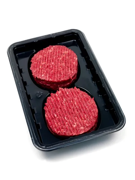 Paketerade nötkött färsbiffar — Stockfoto