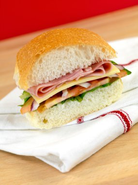 jambon ve salata rulo