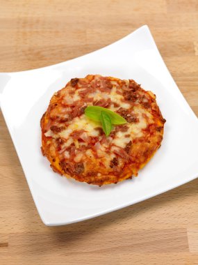 Mini pizzalar