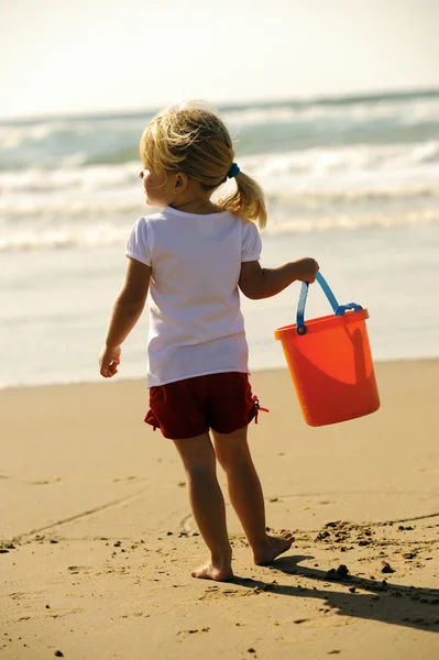 Piękny plaża dziewczyny — Zdjęcie stockowe